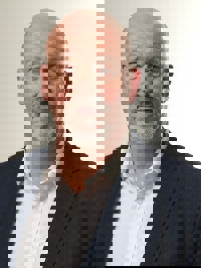 David Hills FRICS FIIRSM MIFireE MSFPE RSP